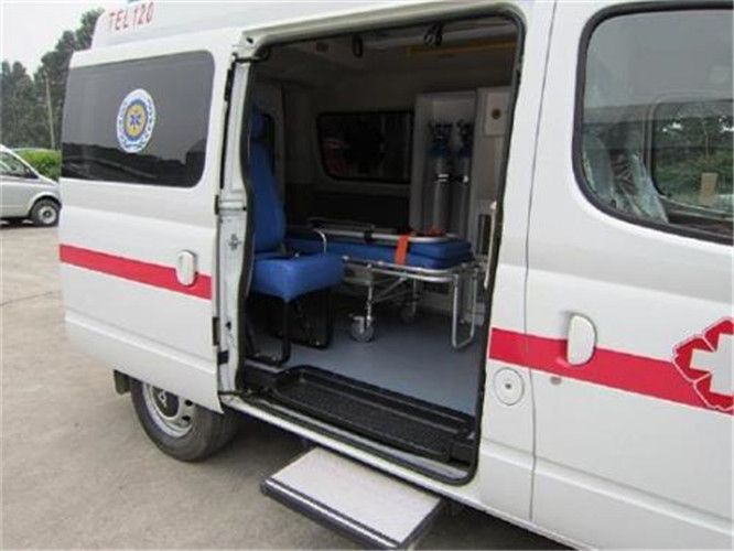 揭西救护车出租服务案例7